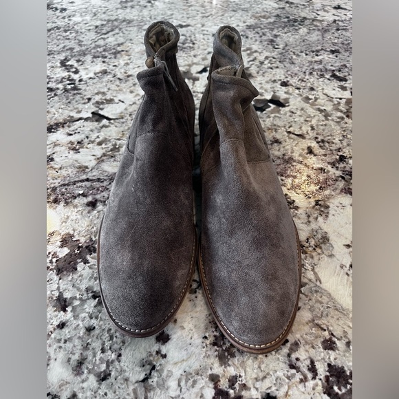 Paul Green Logan BT Piombo Suede Bootie Size 6 - Picture 4 of 6